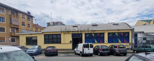 locale commerciale in vendita a Torino