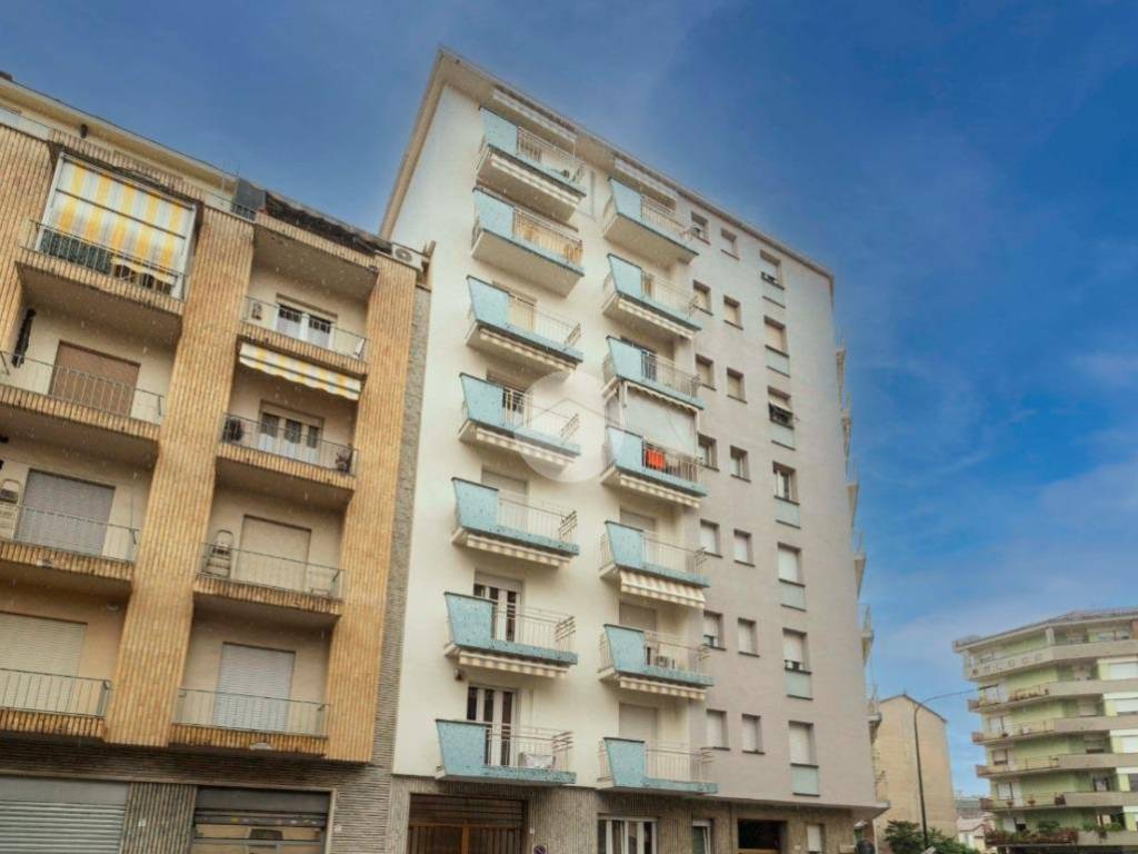 appartamento in vendita a Torino in zona Borgata Vittoria