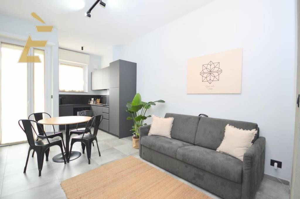 appartamento in vendita a Torino in zona Aurora
