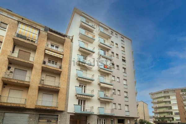 appartamento in vendita a Torino in zona Borgata Vittoria