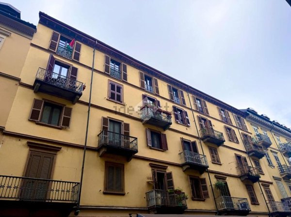 appartamento in vendita a Torino in zona San Salvario