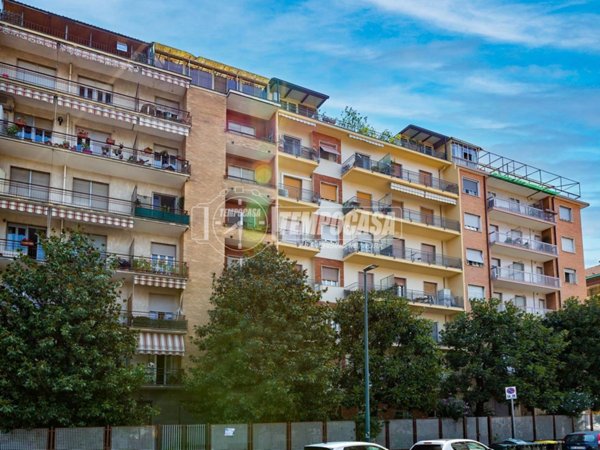 appartamento in vendita a Torino in zona Parella