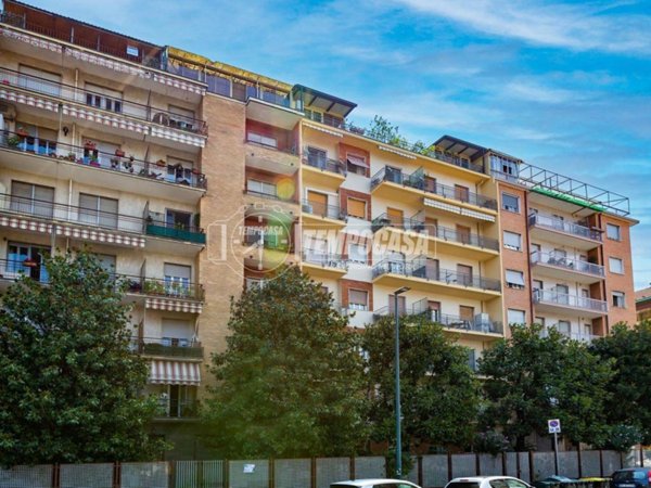 appartamento in vendita a Torino in zona Parella