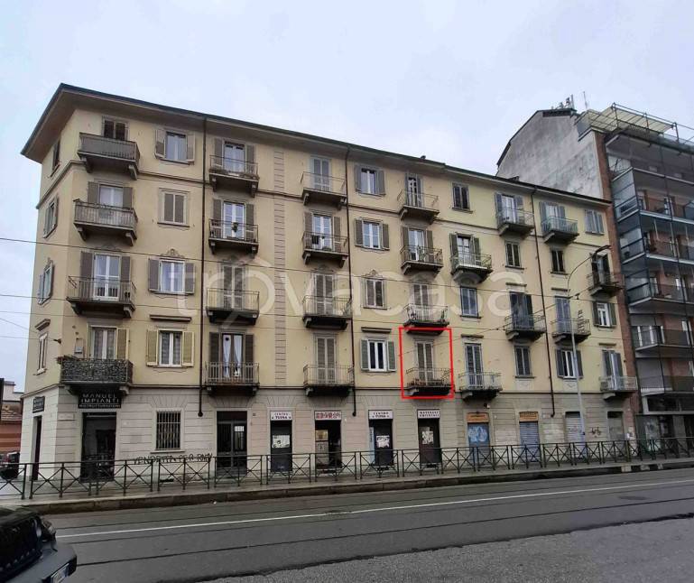 appartamento in vendita a Torino in zona Aurora