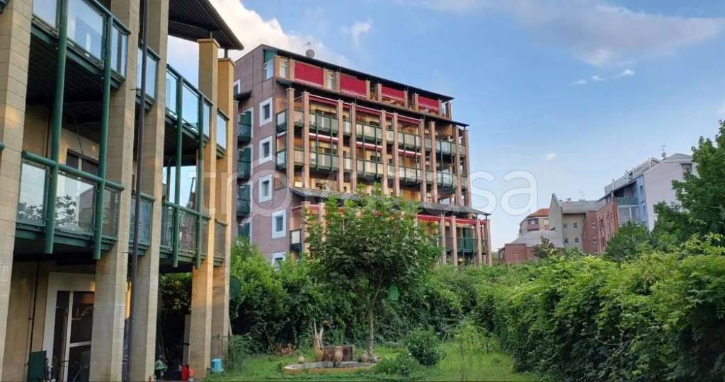 appartamento in vendita a Torino in zona Parella