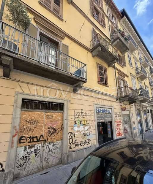 negozio in vendita a Torino in zona San Salvario