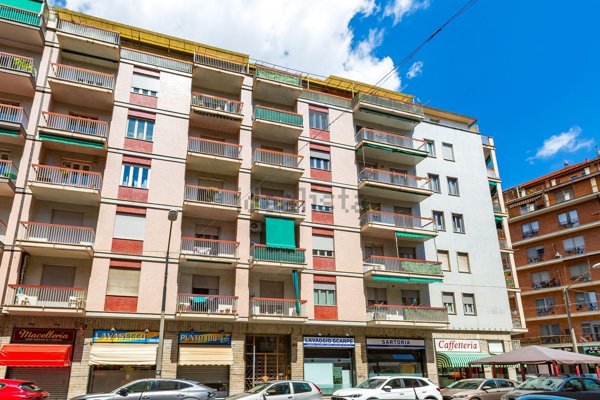 appartamento in vendita a Torino in zona Santa Rita
