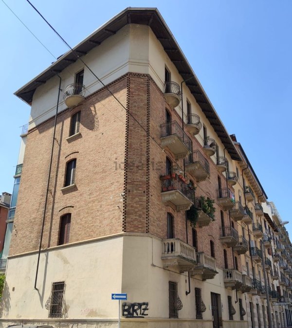 appartamento in vendita a Torino in zona Santa Rita