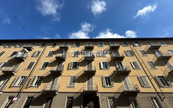 appartamento in vendita a Torino in zona Cenisia