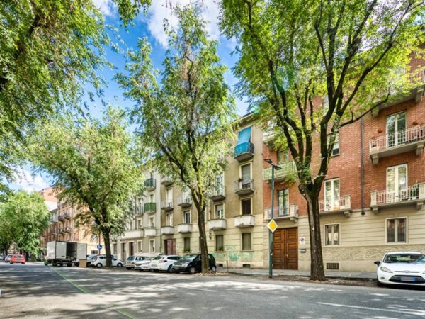 appartamento in vendita a Torino in zona Borgata Vittoria