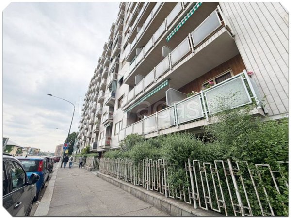 appartamento in vendita a Torino in zona Santa Rita