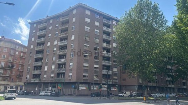 appartamento in vendita a Torino in zona Cenisia