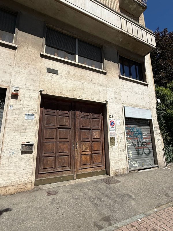 negozio in vendita a Torino in zona Barriera di Milano
