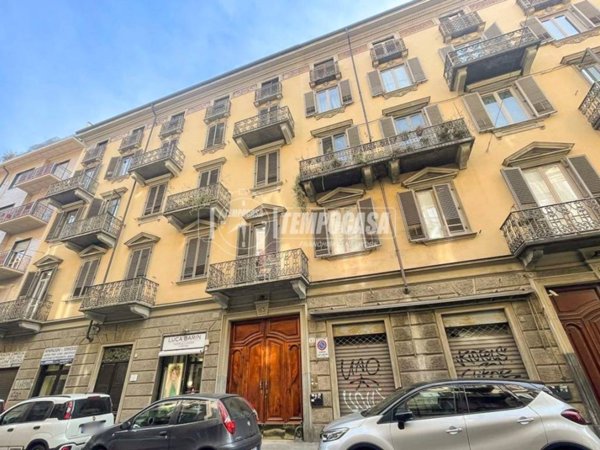 appartamento in vendita a Torino in zona Crocetta