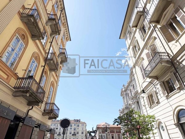 appartamento in vendita a Torino in zona Centro Storico