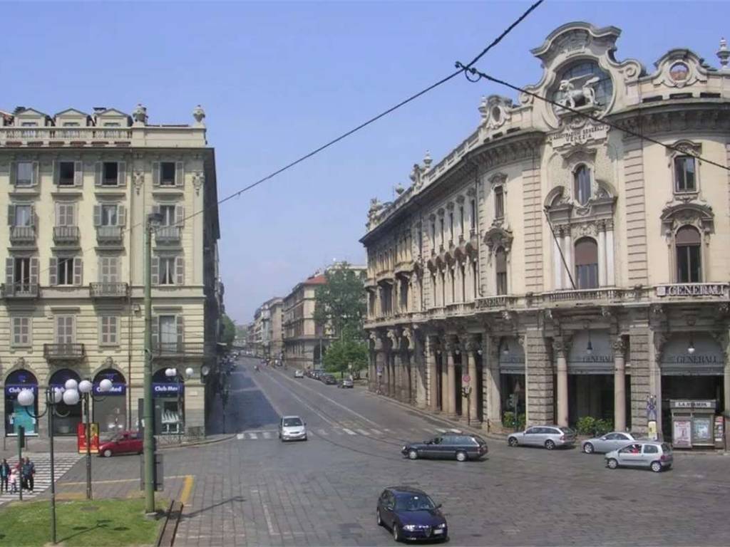 intera palazzina in vendita a Torino