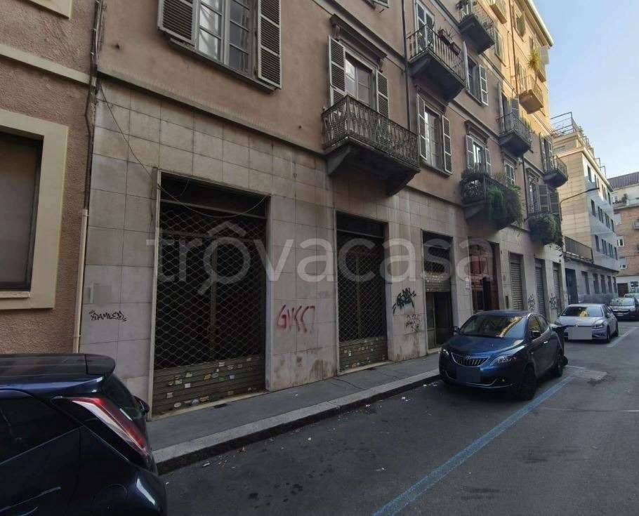 locale di sgombero in vendita a Torino