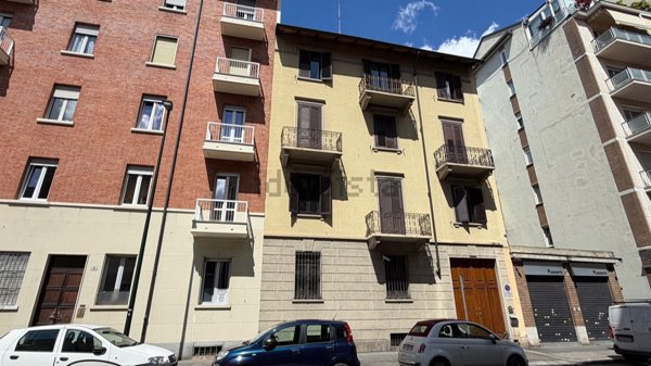 appartamento in vendita a Torino in zona Santa Rita