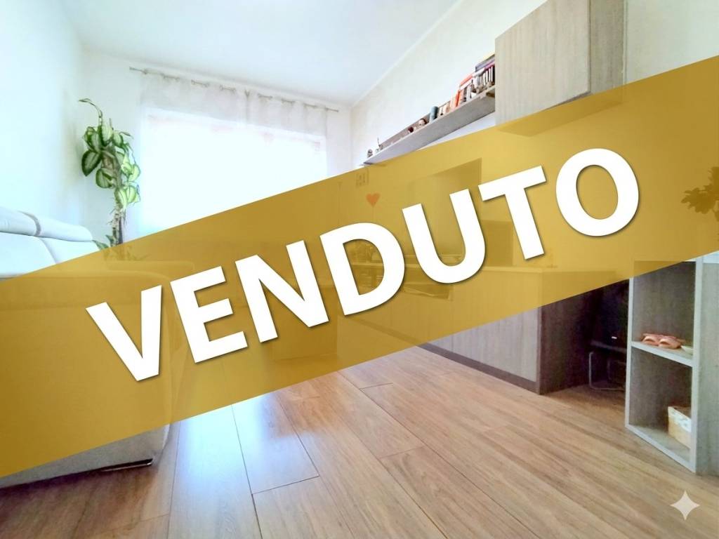appartamento in vendita a Torino in zona Santa Rita