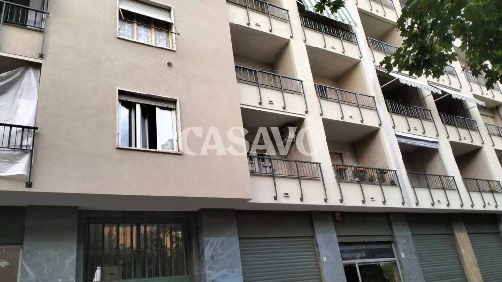 appartamento in vendita a Torino in zona Lingotto