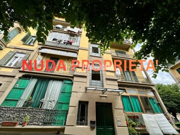 appartamento in vendita a Torino in zona Cenisia