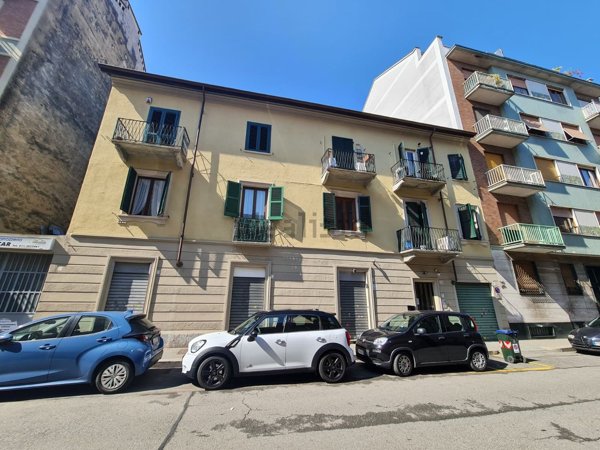 appartamento in vendita a Torino in zona Cenisia
