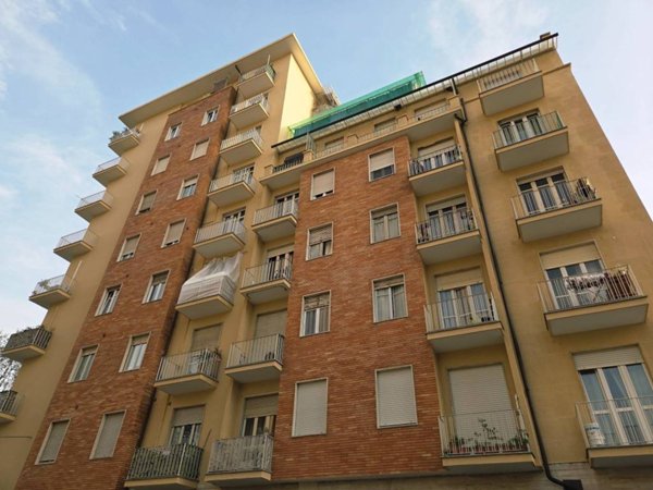 appartamento in vendita a Torino in zona Parella