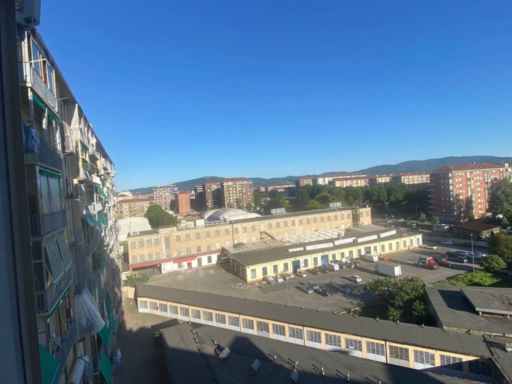 appartamento in vendita a Torino in zona Vallette