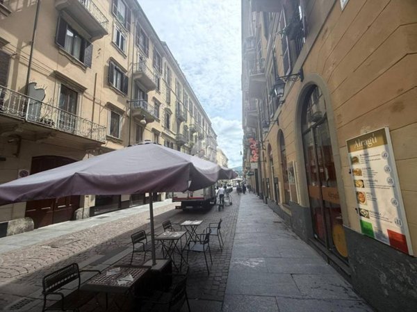 negozio in vendita a Torino in zona Centro Storico