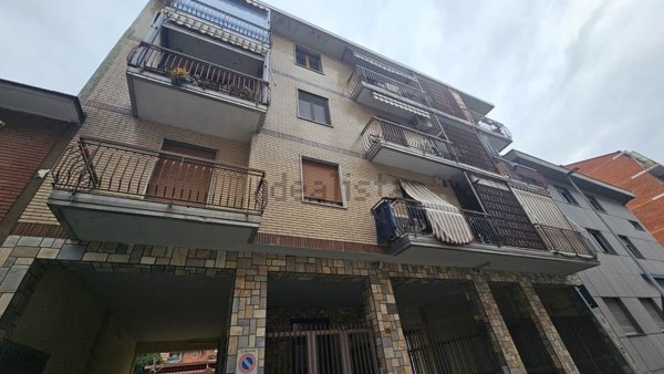 appartamento in vendita a Torino in zona Rebaudengo