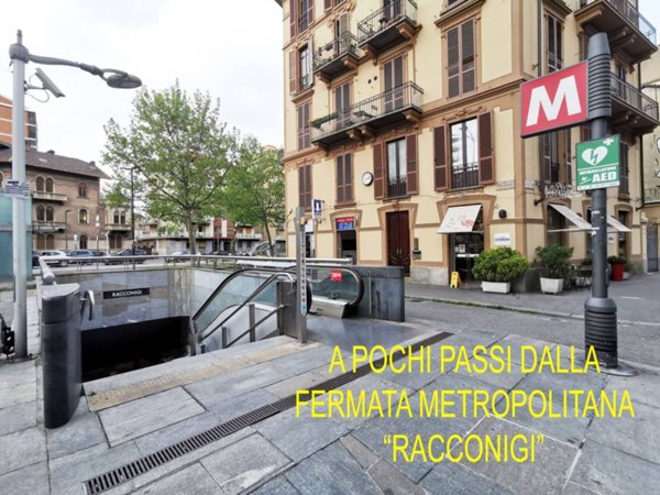 appartamento in vendita a Torino in zona Cit Turin