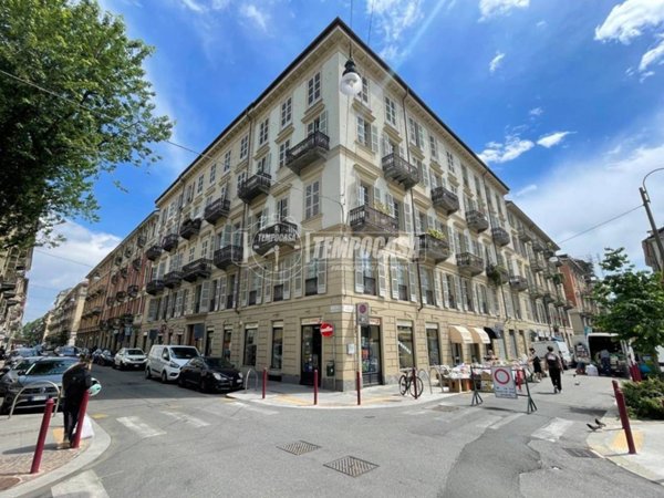 appartamento in vendita a Torino in zona Crocetta