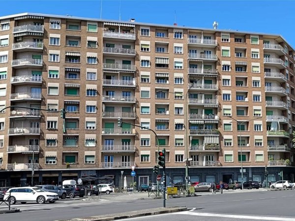 appartamento in vendita a Torino in zona Santa Rita