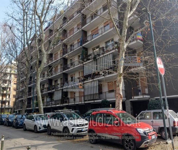 appartamento in vendita a Torino in zona Santa Rita