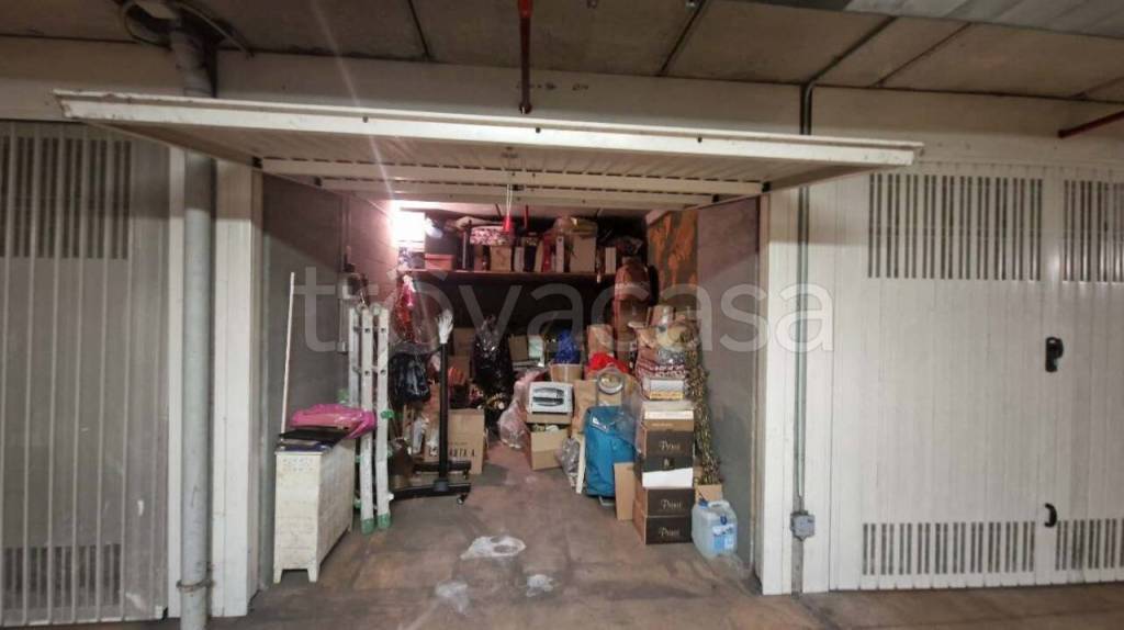 appartamento in vendita a Torino in zona Cit Turin