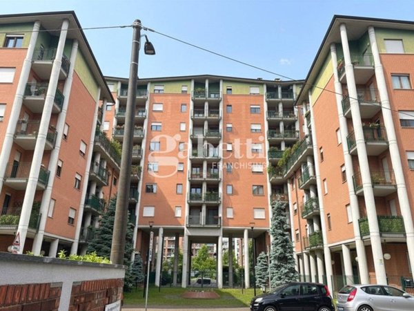 appartamento in vendita a Torino in zona Pozzo Strada