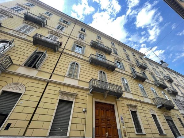 appartamento in vendita a Torino in zona San Salvario