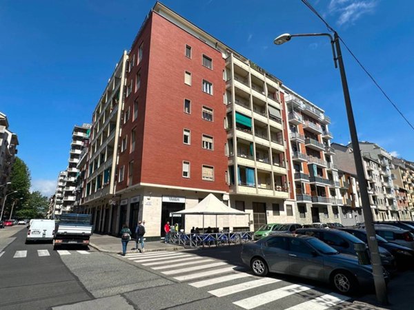 appartamento in vendita a Torino in zona Santa Rita