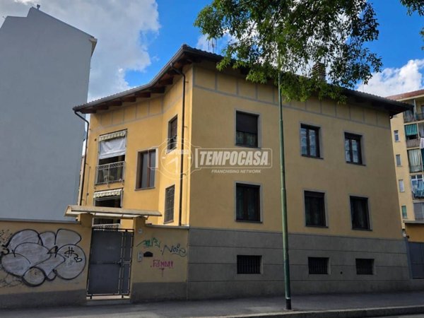 appartamento in vendita a Torino in zona Lucento