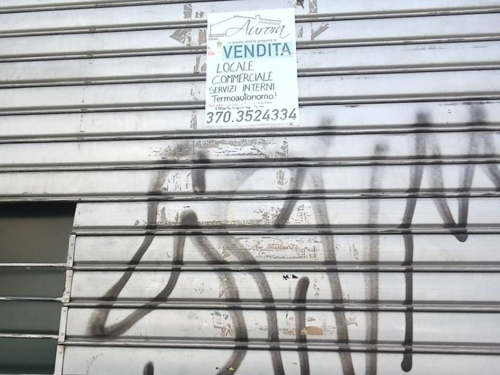 negozio in vendita a Torino in zona Aurora