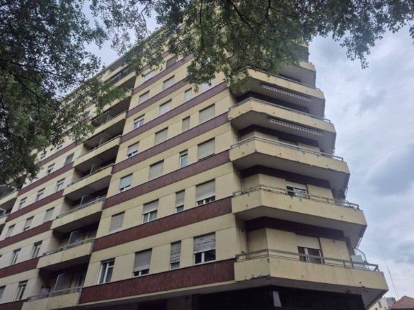 appartamento in vendita a Torino in zona Mirafiori Nord