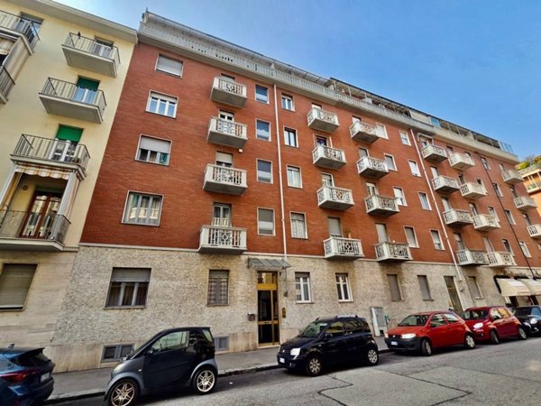appartamento in vendita a Torino in zona Santa Rita