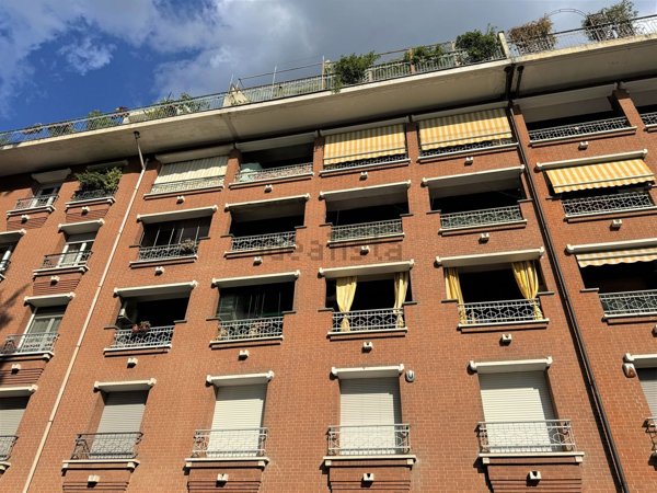 appartamento in vendita a Torino in zona San Salvario