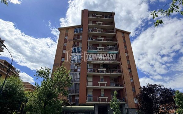 appartamento in vendita a Torino in zona Millefonti