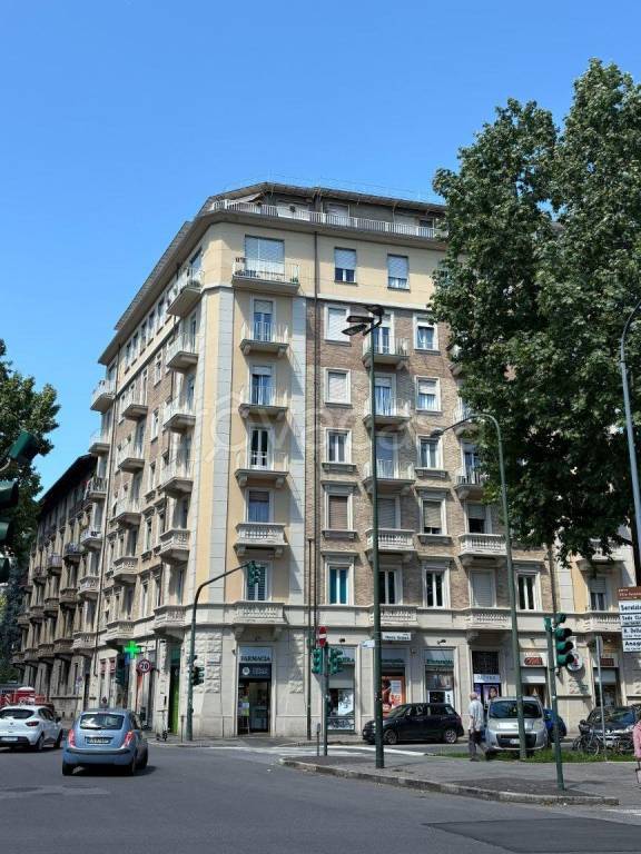 appartamento in vendita a Torino in zona Parella