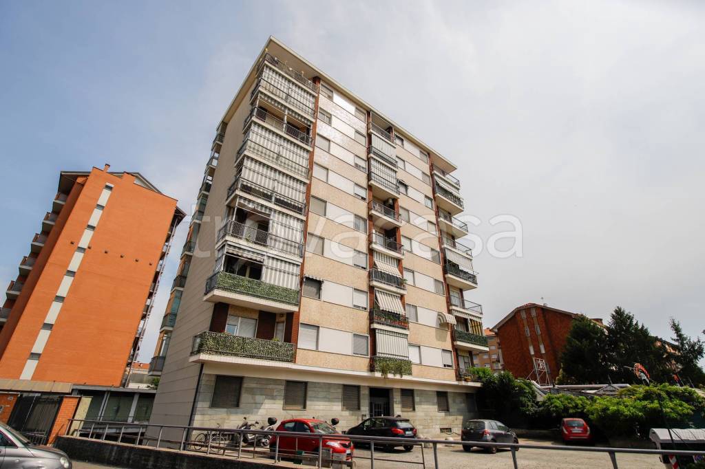 appartamento in vendita a Torino in zona Barca