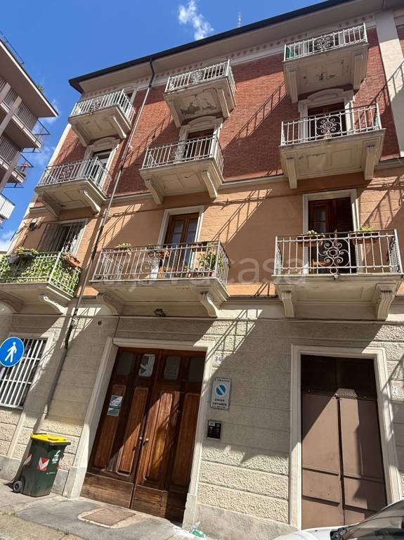 casa indipendente in vendita a Torino in zona Barriera di Milano
