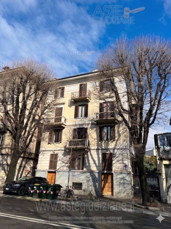 appartamento in vendita a Torino in zona Aurora