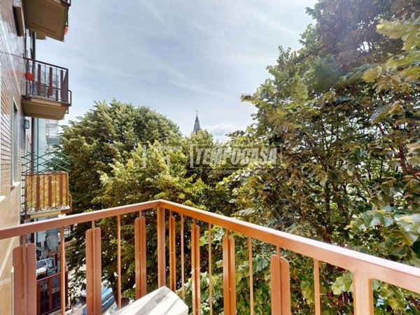 appartamento in vendita a Torino in zona Santa Rita
