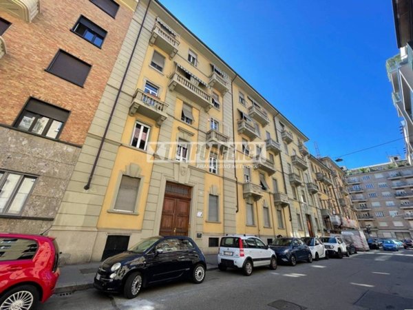 appartamento in vendita a Torino in zona Campidoglio